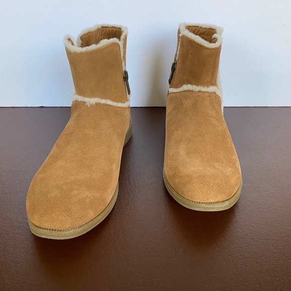 UGG COLETTA BROWN BOOTIES Size 5 - Picture 7 of 10